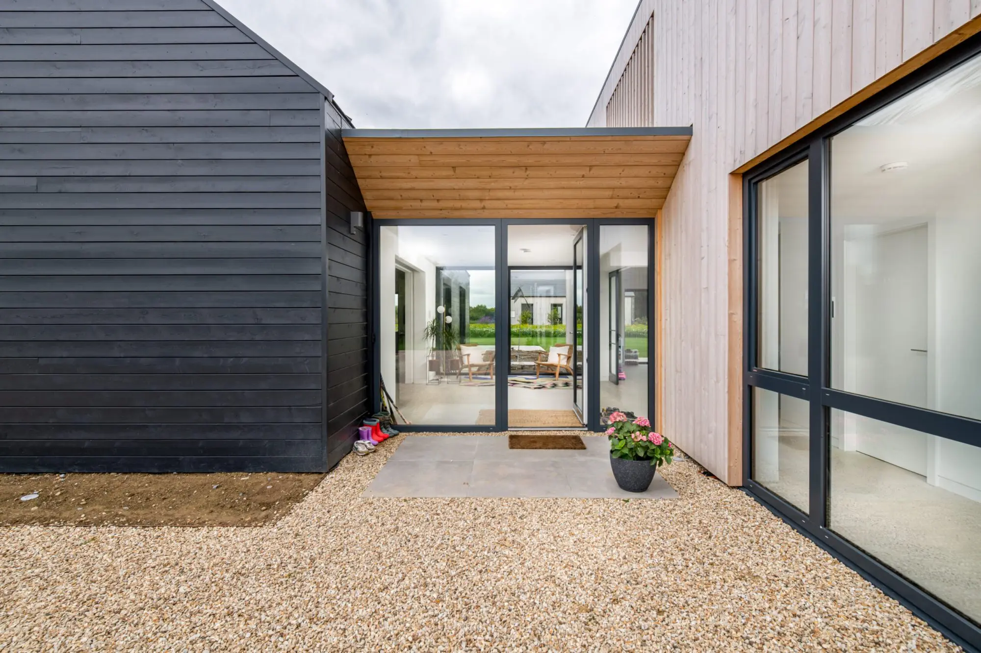 Barn-style new build, Co. Kilkenny: Internorm uPVC-aluminium windows